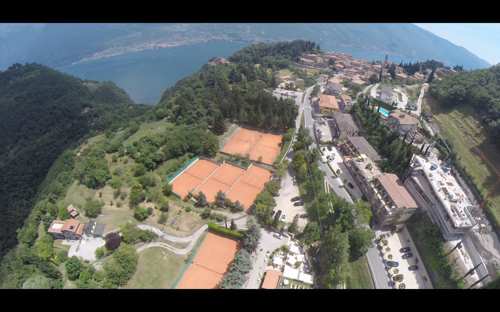 Residence Delle Rose Tremosine Exterior foto